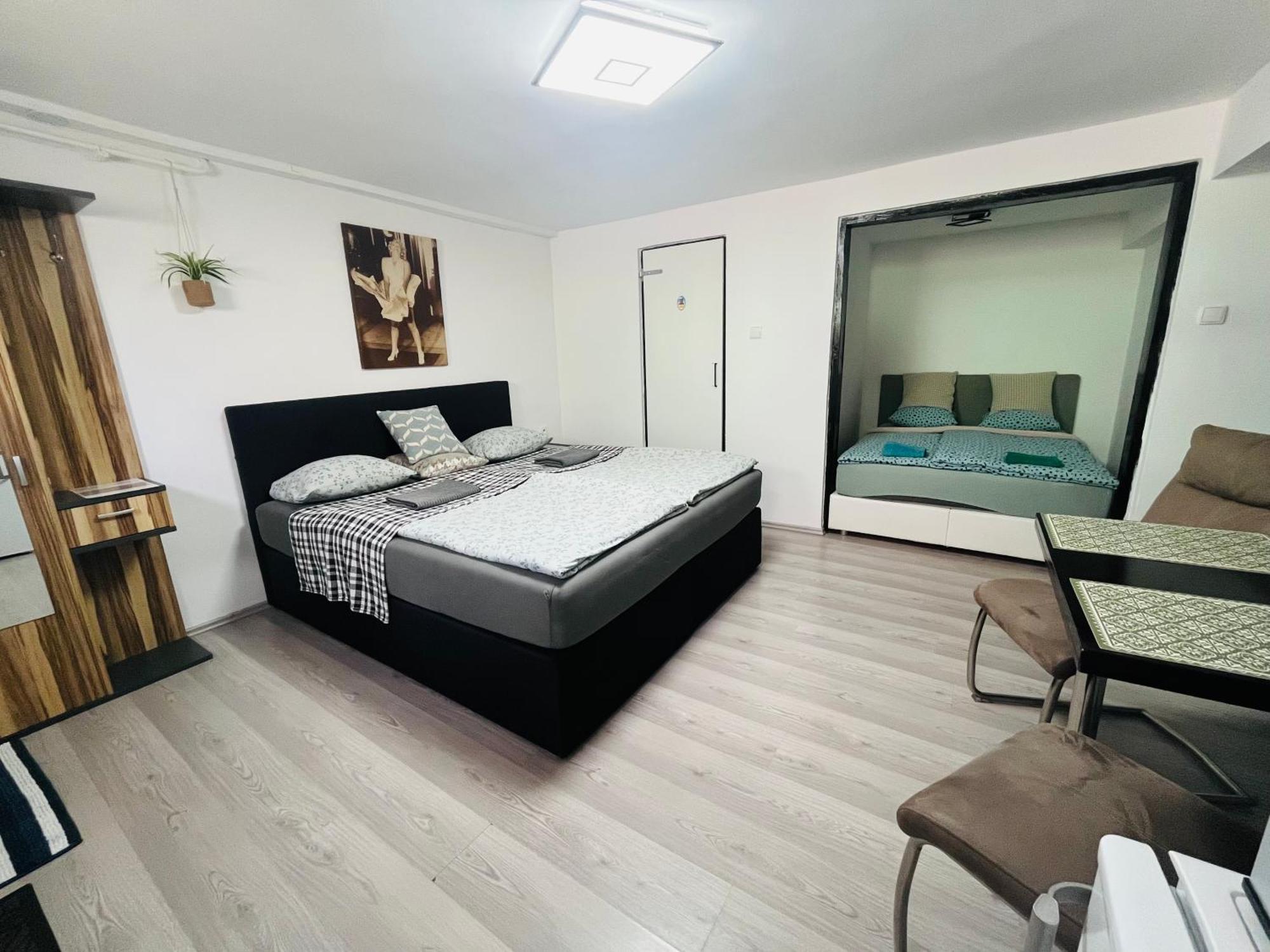 Apartmanek Patricie With Kitchenette Suitable For 2 Adults And 2 Children Apartment Mikulov